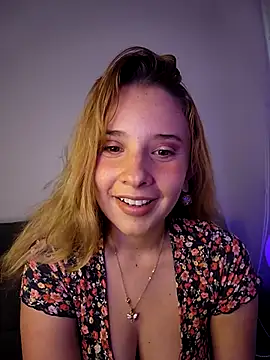 Sophy Bunny online show from February 2025 09:48:01 PM