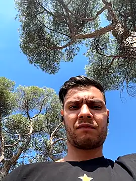 Chofle1 online show from October 2025 09:44:01 AM