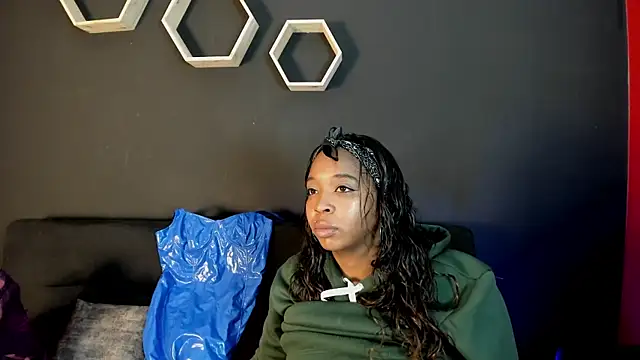 Snapshot of Charlotte__Brown_ chatting on February 2025 01:25:02 PM Charlotte Brown online show from February 2025 01:25:02 PM