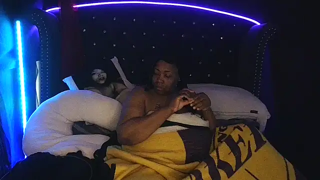 msyvette1970xh online show from February 2026 08:30:01 PM