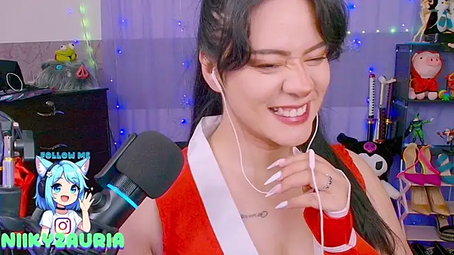  niiky online show from February 2026 12:00:01 PM