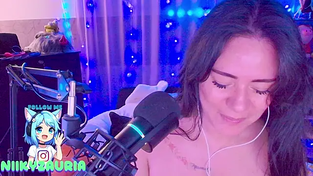  niiky online show from February 2026 03:33:01 PM