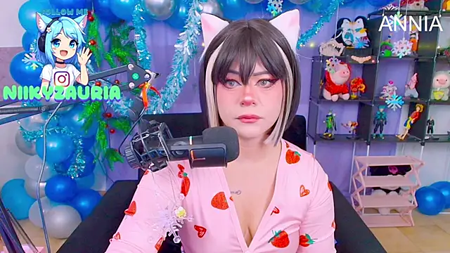  niiky online show from December 2025 11:10:01 AM