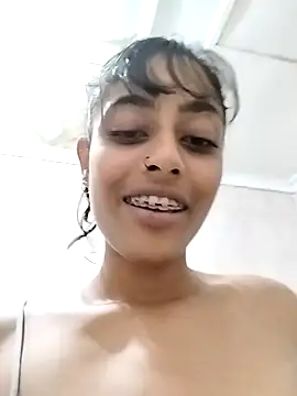 Snapshot of cleopatra-phaedra chatting on December 2024 08:13:01 PM cleopatra-phaedra online show from December 2024 08:13:01 PM