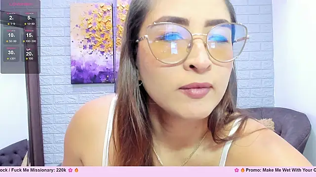  LaraMom  online show from November 2025 09:04:01 PM