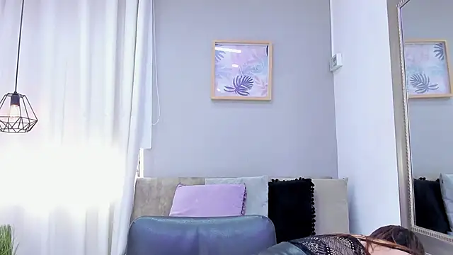  LaraMom  online show from September 2025 12:21:01 PM