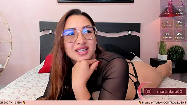  LaraMom  online show from March 2025 06:17:02 PM