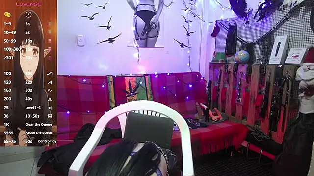  Hanna white  online show from November 2025 02:23:02 AM