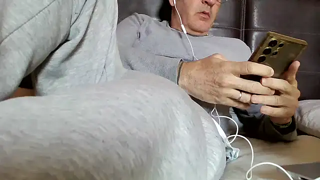 Snapshot of apollarda chatting on March 2025 11:53:02 AM apollarda online show from March 2025 11:53:02 AM