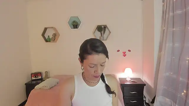 Snapshot of Paloma_victory chatting on April 2026 09:28:02 PM Paloma victory online show from April 2026 09:28:02 PM