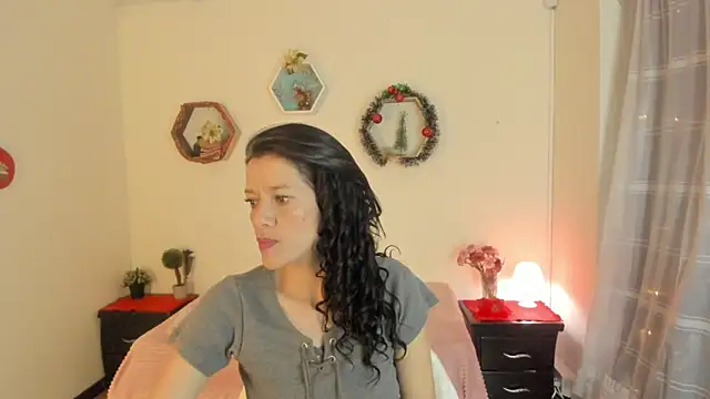 Paloma victory online show from December 2025 08:11:01 PM