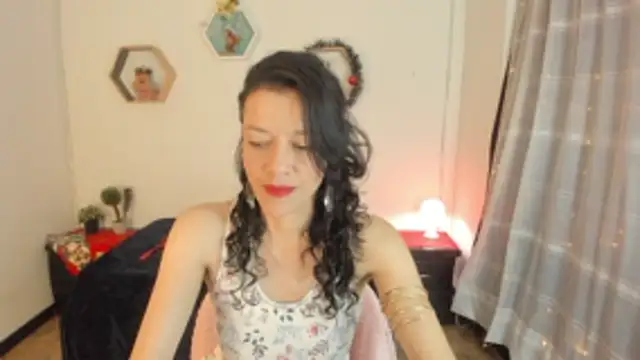 Paloma victory online show from December 2025 08:50:01 PM