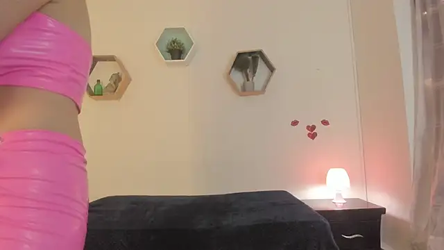 Paloma victory online show from April 2026 08:14:02 PM