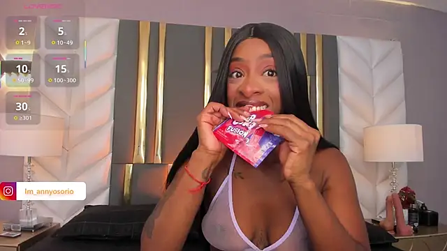 Anny osorio online show from November 2025 02:11:01 AM