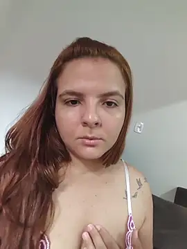 Bruninha Hot10 online show from April 2026 06:50:01 PM