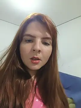 Snapshot of Bruninha_Hot10 chatting on February 2026 02:21:01 AM Bruninha Hot10 online show from February 2026 02:21:01 AM