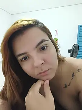 Snapshot of Bruninha_Hot10 chatting on July 2026 05:36:01 AM Bruninha Hot10 online show from July 2026 05:36:01 AM