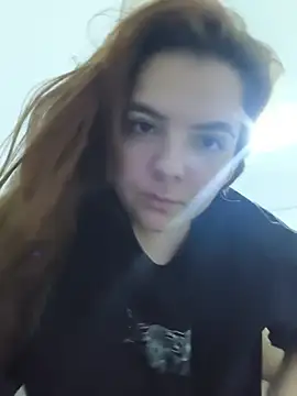 Snapshot of Bruninha_Hot10 chatting on June 2026 07:20:02 AM Bruninha Hot10 online show from June 2026 07:20:02 AM