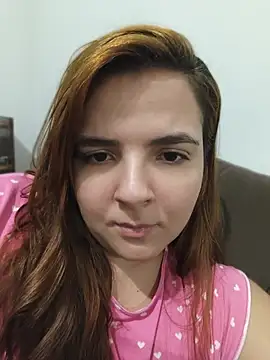 Snapshot of Bruninha_Hot10 chatting on June 2026 01:54:01 AM Bruninha Hot10 online show from June 2026 01:54:01 AM