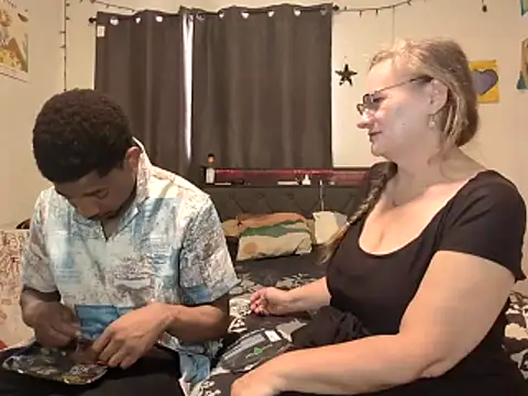 ChileVerde12 online show from May 2026 10:54:01 PM