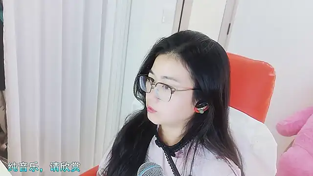 Snapshot of Floor_oo chatting on December 2025 12:16:01 PM Floor oo online show from December 2025 12:16:01 PM