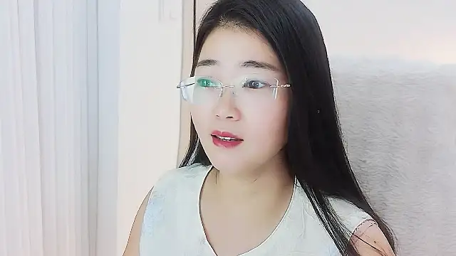 Snapshot of Floor_oo chatting on November 2025 07:13:02 AM Floor oo online show from November 2025 07:13:02 AM