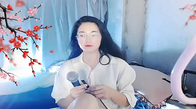 Snapshot of Floor_oo chatting on December 2024 11:01:01 PM Floor oo online show from December 2024 11:01:01 PM