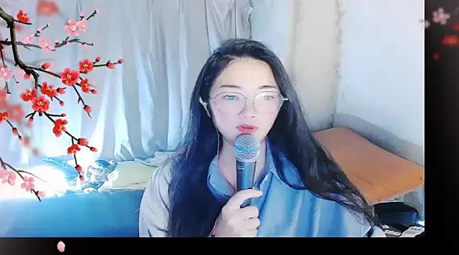 Snapshot of Floor_oo chatting on December 2024 01:06:02 PM Floor oo online show from December 2024 01:06:02 PM