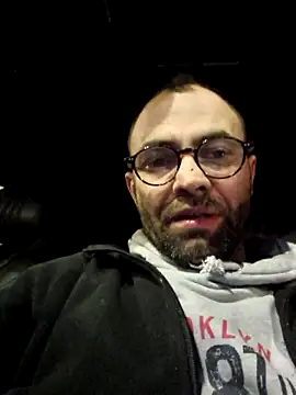 robertilevis online show from January 2025 06:17:02 PM