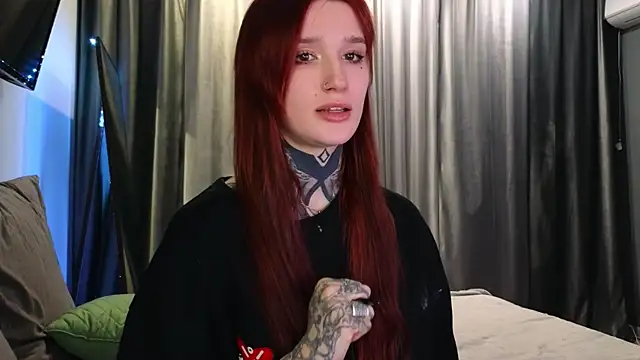 SophieInkk online show from March 2026 05:16:01 PM