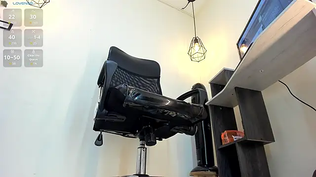 Snapshot of victoria_Christie chatting on September 2025 10:29:02 AM victoria Christie online show from September 2025 10:29:02 AM