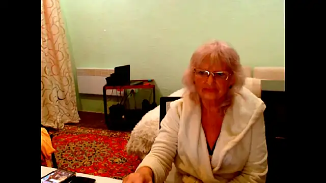 Natali7634 online show from October 2025 05:47:02 PM