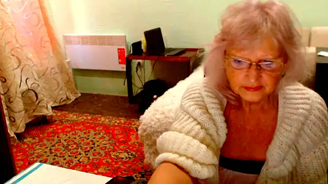 Snapshot of Natali7634 chatting on November 2025 06:19:01 AM Natali7634 online show from November 2025 06:19:01 AM