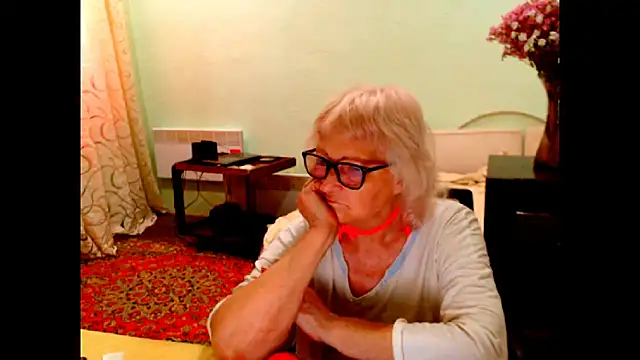 Snapshot of Natali7634 chatting on June 2026 04:08:02 PM Natali7634 online show from June 2026 04:08:02 PM