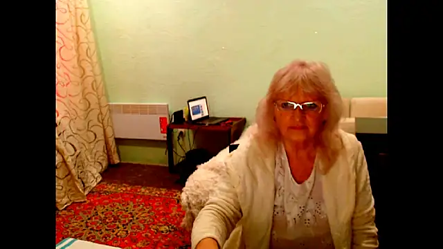 Snapshot of Natali7634 chatting on November 2025 05:10:02 AM Natali7634 online show from November 2025 05:10:02 AM