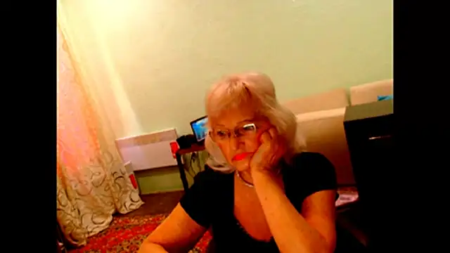 Snapshot of Natali7634 chatting on October 2025 06:12:02 AM Natali7634 online show from October 2025 06:12:02 AM