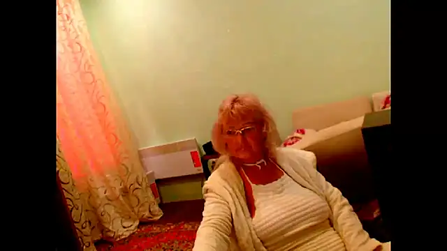 Snapshot of Natali7634 chatting on October 2025 05:19:02 AM Natali7634 online show from October 2025 05:19:02 AM