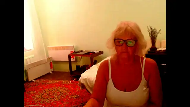 Snapshot of Natali7634 chatting on July 2026 04:19:01 AM Natali7634 online show from July 2026 04:19:01 AM