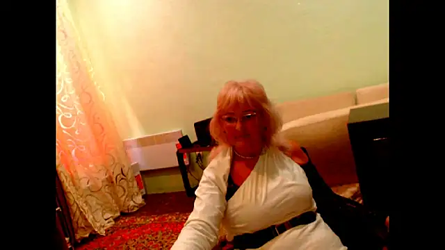 Snapshot of Natali7634 chatting on October 2025 07:07:01 AM Natali7634 online show from October 2025 07:07:01 AM