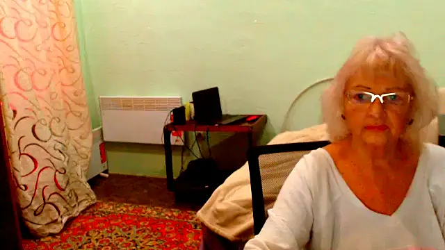 Snapshot of Natali7634 chatting on November 2025 06:51:02 AM Natali7634 online show from November 2025 06:51:02 AM