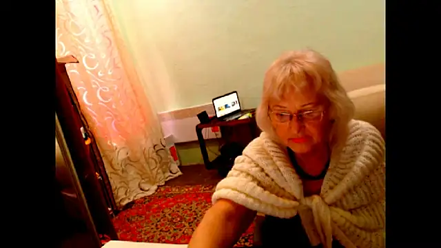 Snapshot of Natali7634 chatting on October 2025 06:57:01 AM Natali7634 online show from October 2025 06:57:01 AM