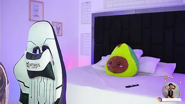 Marianamonroe  online show from January 2026 06:58:01 PM