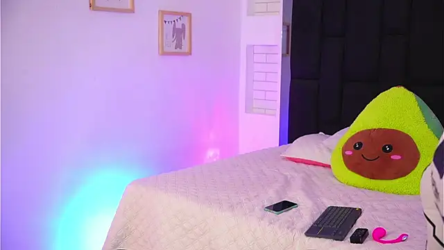 Marianamonroe  online show from March 2026 07:05:02 PM