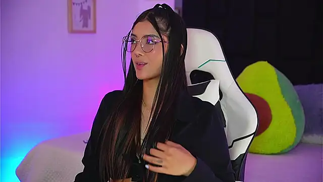 Marianamonroe  online show from March 2026 07:01:01 PM