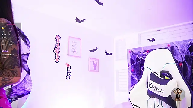 Marianamonroe  online show from October 2025 07:13:02 PM