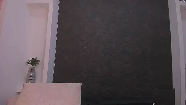 jenaa  online show from February 2026 12:35:01 PM