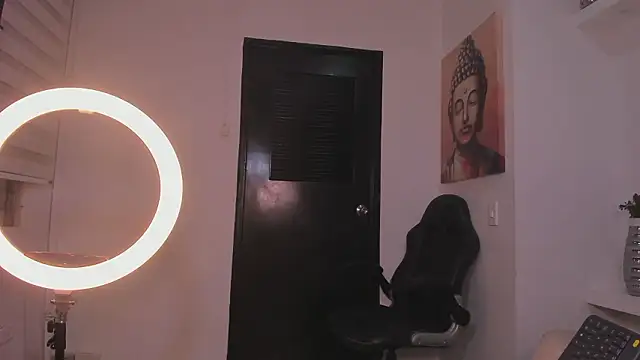 jenaa  online show from January 2026 12:42:02 PM