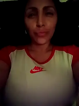 tiffani  love online show from September 2025 02:14:02 AM