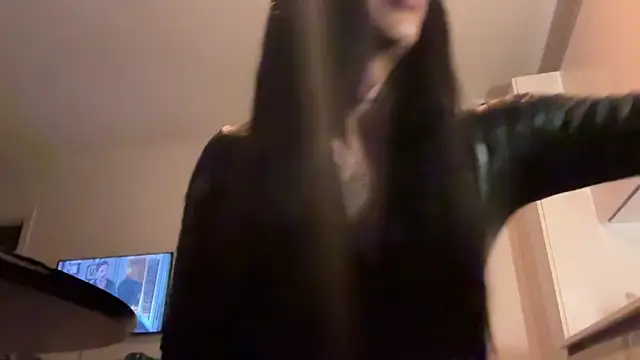 babybriexxx online show from October 2025 10:21:01 PM