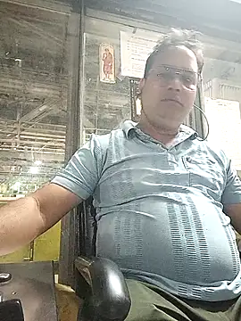 DeepakXxxR86 online show from March 2026 09:05:02 PM